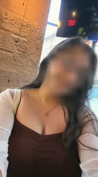 Aleyna, 24