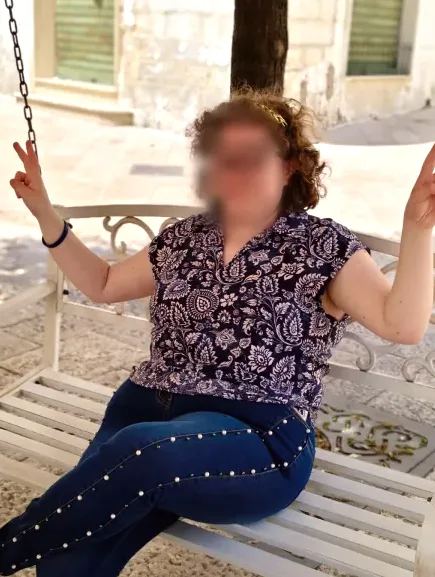 Hanna, 27