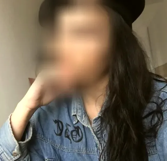 Josephine, 28