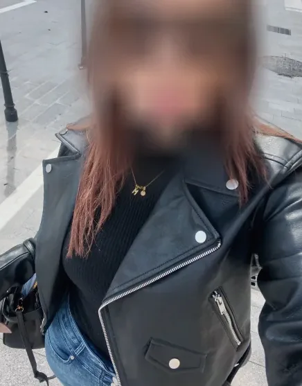 Marina, 36