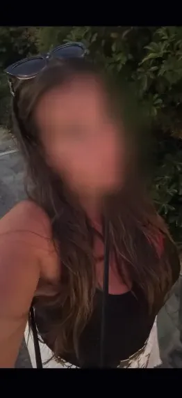Sophie, 31